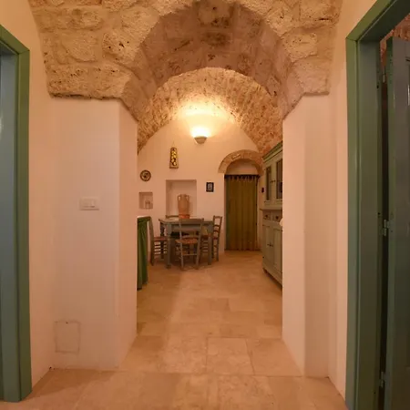 Trulli La Zisa Fasano