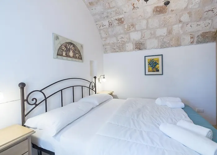 Trulli La Zisa 아파트 파사노